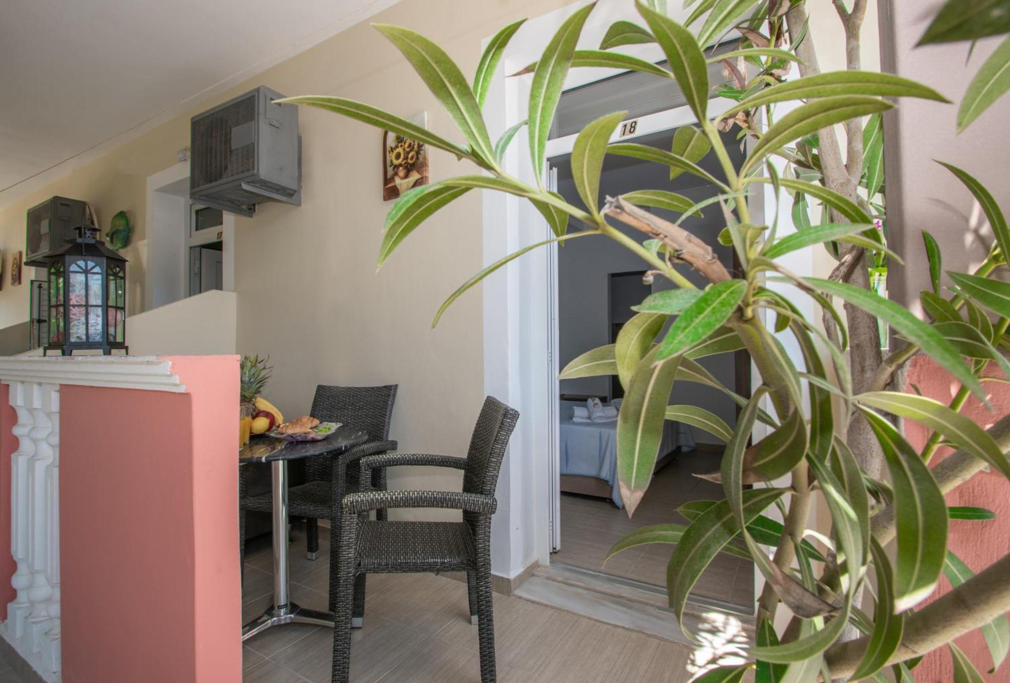 Zefiros By Sea Apartment Laganas Ngoại thất bức ảnh